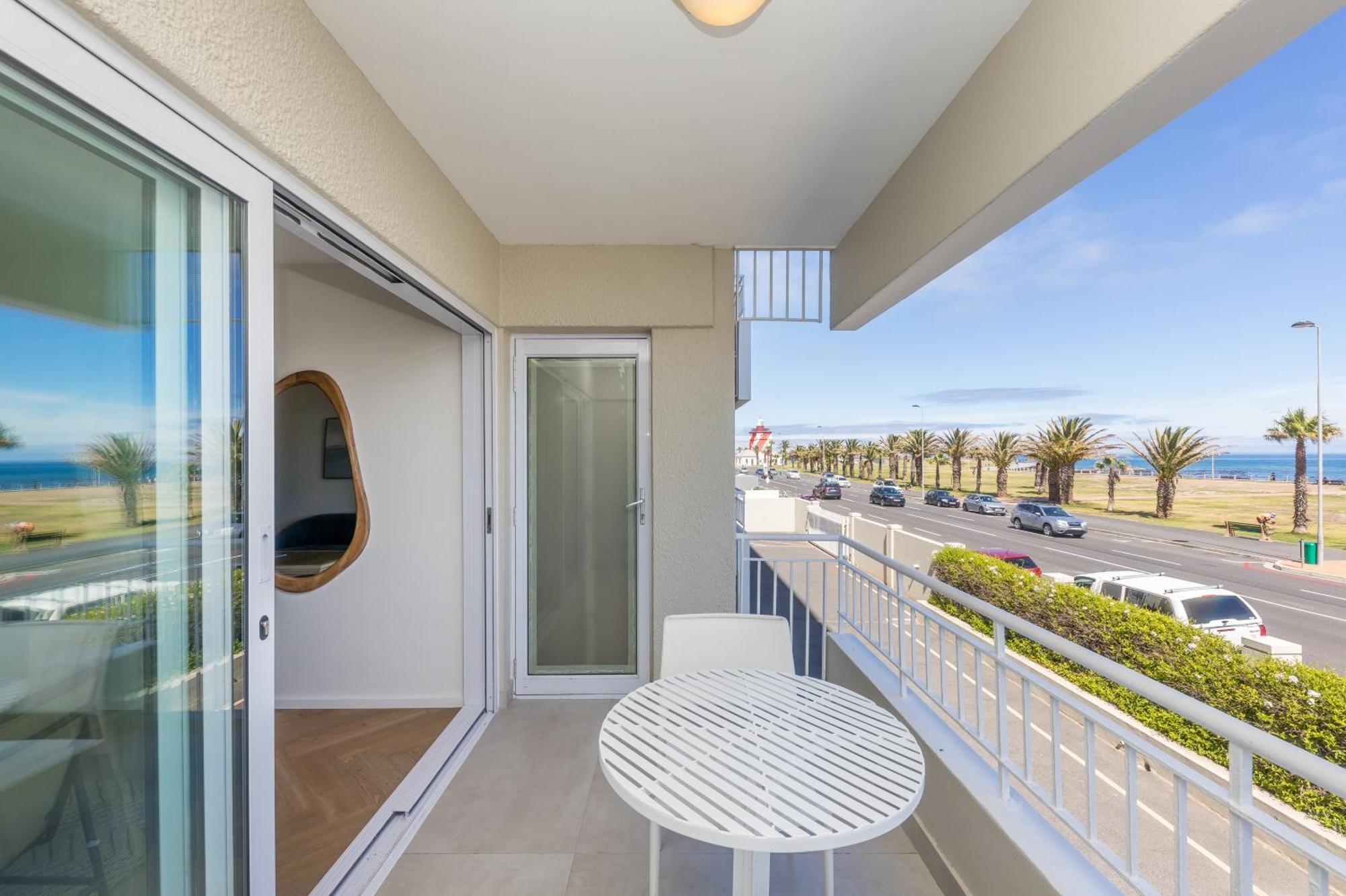 Mouille Point Apartments Кейптаун Екстериор снимка